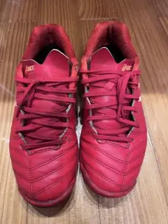 Asics サッカーシューズ　23cm