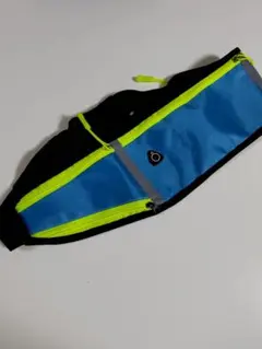 ４ポケット付き薄型ウエストポーチ青と蛍光イエロー（反射板付き）