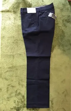 【新品・未使用】UNIQLO アンクルチノパンツ ネイビー　Mサイズ