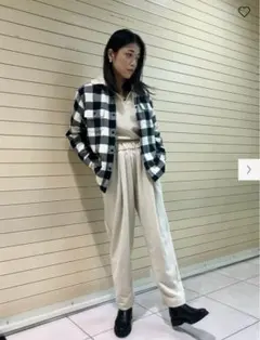 ハーフジップパーカー スウェット フーディ　ベージュ　アイボリー