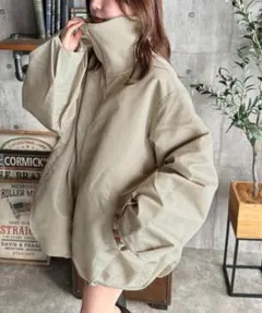 バルーンブルゾン