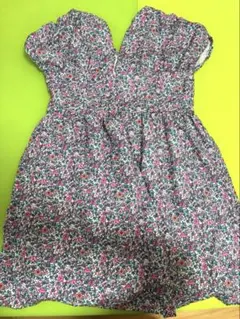 URBAN CHERRY 花柄 ワンピース　130cmのサムネイル