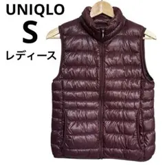 【美品】ユニクロダウンベストSワインレッドボルドー定価4990円