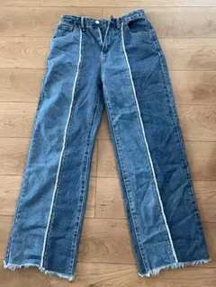 インディゴブルー ストレートデニム フリンジ裾