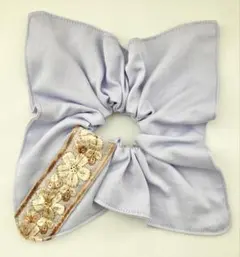 257)ハンドメイド　インド刺繍リボン　スクエアシュシュ　23-薄紫