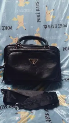 PRADA　ショルダーバッグのサムネイル