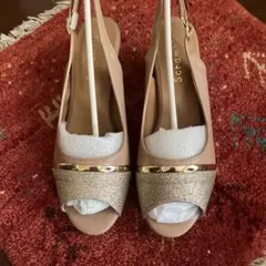 【新品未使用】Scramble ベージュ ゴールド オープントゥヒールサンダル