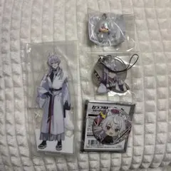 カラフルピーチ どぬく アクスタ、缶バッジ、めじるしアクセサリー、キーホルダー