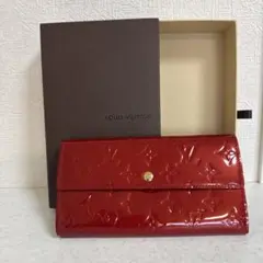 LOUIS VUITTON ヴェルニ ポルトフォイユ サラ 長財布のサムネイル