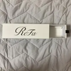 リファイオンケアブラシプレミアム　空箱　ホワイト　シャンプーブラシ