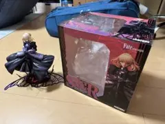 劇場版Fate/stay night セイバーオルタ 1/7 箱付き 新品同様！
