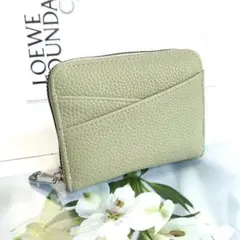 Item thumbnail for item cbdb65ea-8bed-4e13-b33c-8ae4f00012f4