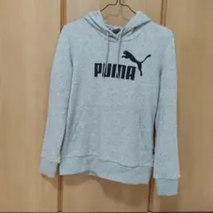 PUMA グレー パーカー Mサイズ