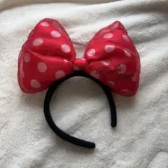 Disney ディズニーリゾート カチューシャ ミニー ビックリボン 赤