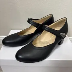 Item thumbnail for item 267d186a-de6d-4743-9c8e-f81aa7d05d76