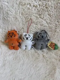 MUZIK TIGER ムジークタイガー　マスコット　キーホルダー　キーチェーンのサムネイル