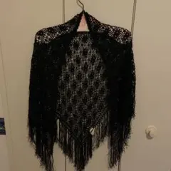 黒のレース編みストール フリンジ付き