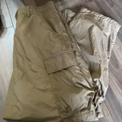 UNIQLO パンツ ベージュ M