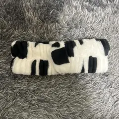 新品未使用 牛柄ヘアバンド