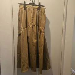 未使用　ベージュ フレアロングスカートのサムネイル
