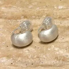 Item thumbnail for item 9c86760f-f669-47a3-92cb-5d35548555e9