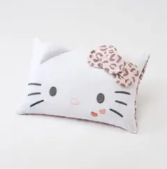 サンリオ　キティ　ハローキティ　枕　しまむら　ヒョウ柄　ピンク