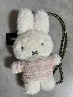 Item thumbnail for item c2cd92a2-f913-4b42-8290-e697aac0a38a