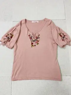 WONDERFUL WORLD 花刺繍 リボン 半袖ニット