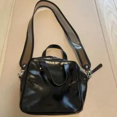 ブラック ショルダーバッグ 透明ストラップ付きレディース　おしゃれ　新品