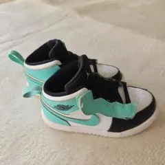 NIKE エアジョーダン Jordan1 トロピカルツイスト 15cm