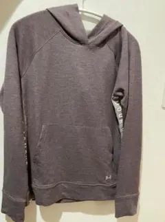 Under Armour グレー フード付きスウェット