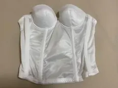 トリンプのホワイトブライダルインナー（B65）