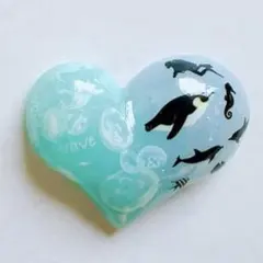 No.761 レジン ヘアゴム キーホルダー ピンバッジ シマエナガいるか