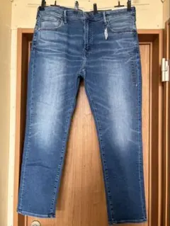 Item thumbnail for item 06033de8-1bf4-4523-845f-e3fc5e35050f