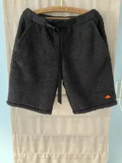 ellesse フリースハーフパンツ M