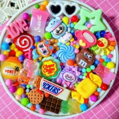 B37-デコパーツ　まとめ売り　お菓子系　ラブブ