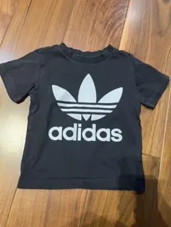 adidas 黒 Tシャツ Champion ロゴプリント Tシャツ