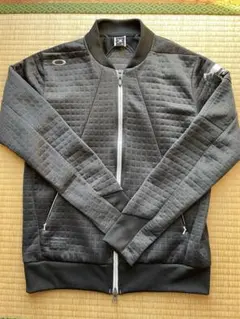 Oakley MA-1 キルティングジャケット グレー