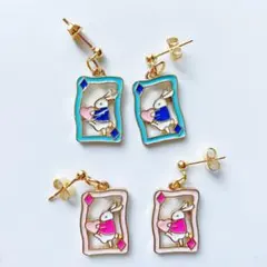 アリスのうさぎのイヤリング