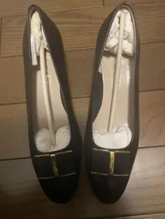 Salvatore Ferragamo パンプス