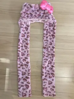 【ユニバ】 ハローキティ マフラーキャップ ヒョウ柄