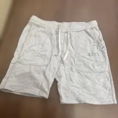 B.Y.F.L. グレーショートパンツ