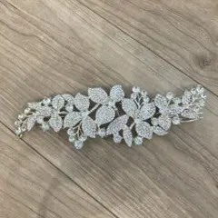 ウェディングヘッドドレス 花と蝶モチーフ