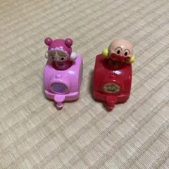 アンパンマン　ガチャガチャ　NEWトレイン