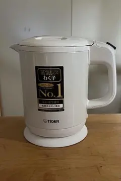 TIGER 電気ケトル ホワイト - メルカリ