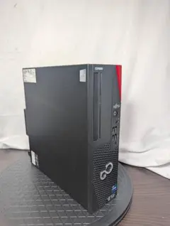 富士通 第13世代 i7-13700/16GB/SSD+HDD/Officeのサムネイル