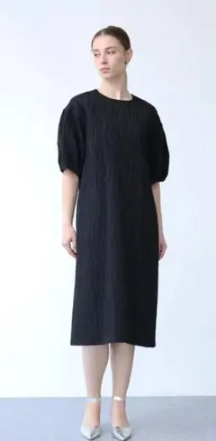 【最終値下げ】Aga ドレス　パーティ　木目柄ふくれジャガードワンピースブラック