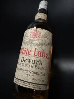 Dewar's White Label スコッチウイスキー　古酒　黒紋章 Dewar's White Label スコッチウイスキー 古酒 黒紋章 - メルカリ