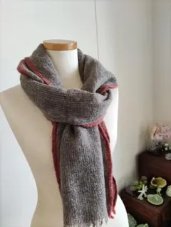 【ウール100%】 軽いマフラー グレー赤