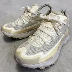 【美品】THE NORTH FACE メッシュスニーカー 厚底 アウトドアのサムネイル